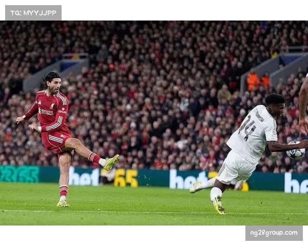 利物浦中场麦卡利斯特攻防俱佳 头球制胜展现全面性